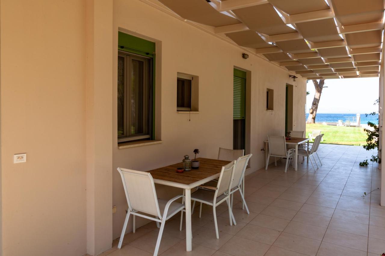 Brunello Seaside Apartments Lefkáda Eksteriør bilde